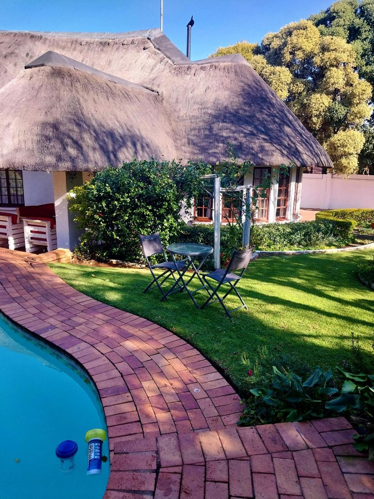 Libra Lodge Sandton Exterior foto